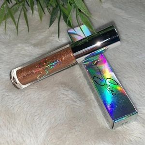 MAC x Selena Lipglass - Hey Dad Pizza!